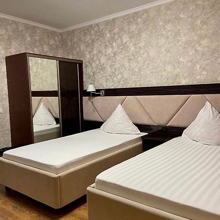Diar Hotel Atyrau Exterior photo