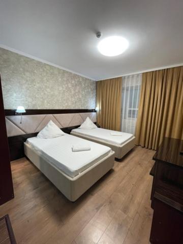 Diar Hotel Atyrau Exterior photo