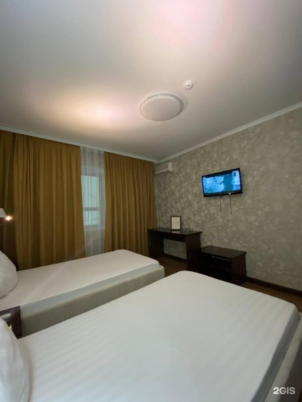 Diar Hotel Atyrau Exterior photo